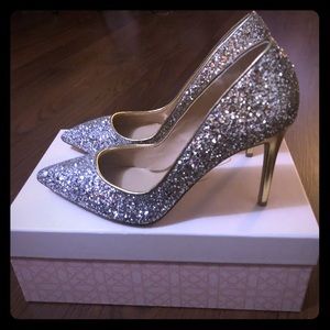 NWT Badgley Mischka Glittery Ombré Heels